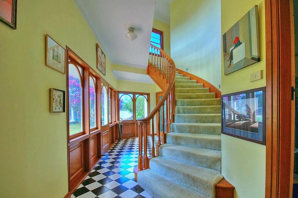 ליסמור Melville House Bed And Breakfast מראה חיצוני תמונה